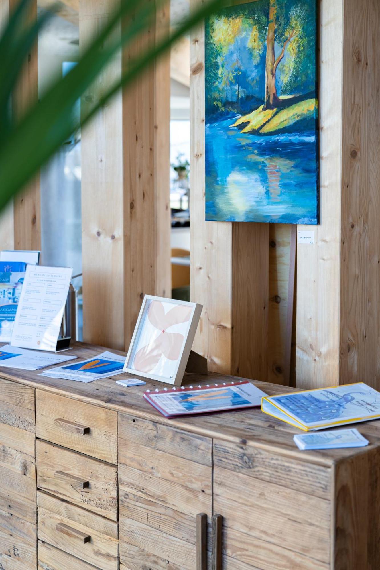 Alp Art Hotel Monthey Collombey-Muraz Buitenkant foto