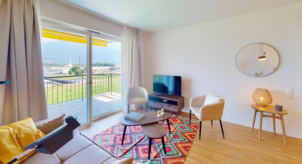 Alp Art Hotel Monthey Collombey-Muraz Buitenkant foto